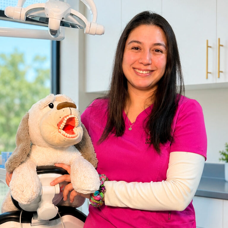 Francisca-Coronado-Asistente-Dental 2